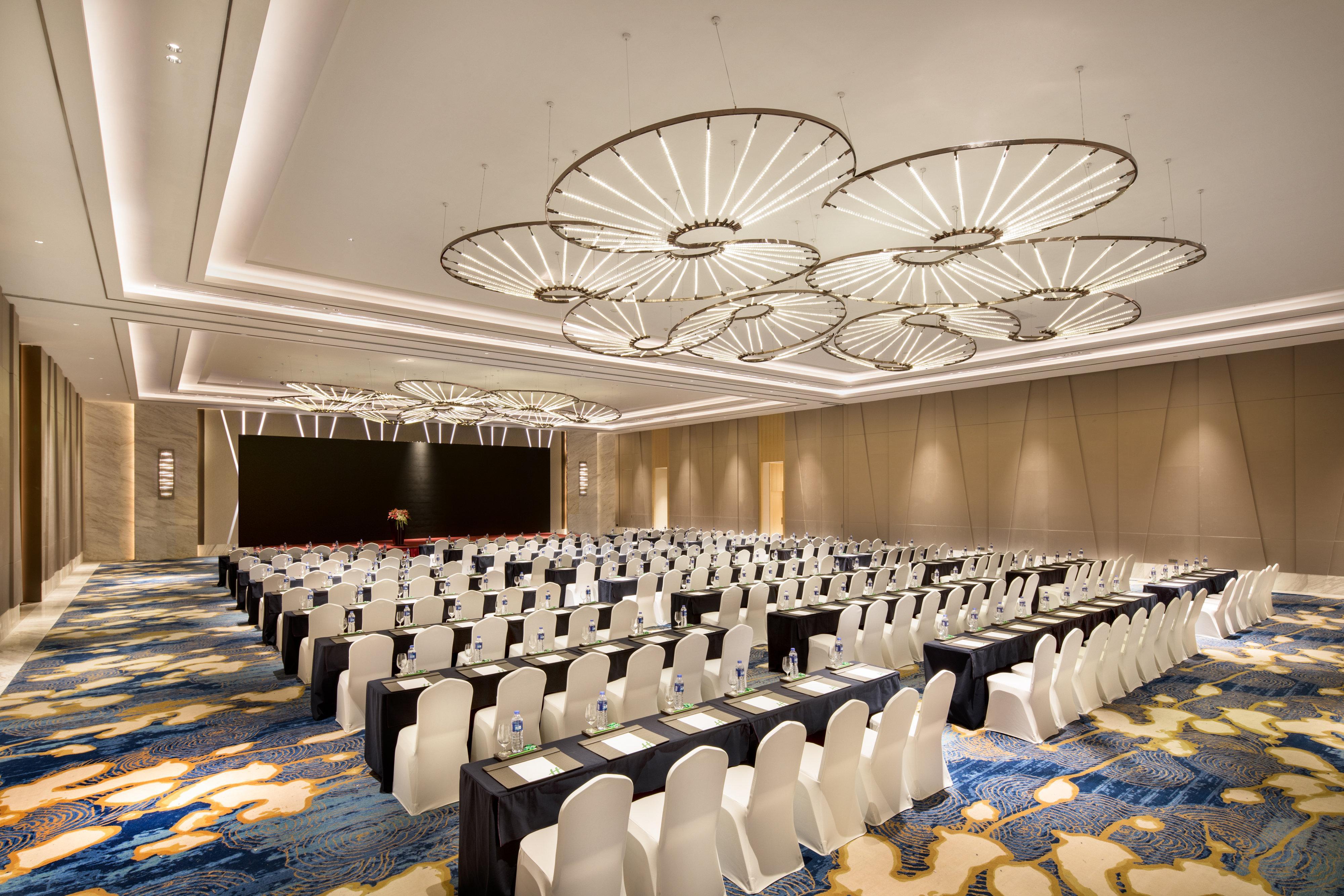 Holiday Inn Nanjing Harbour, an IHG Hotel Bagian luar foto
