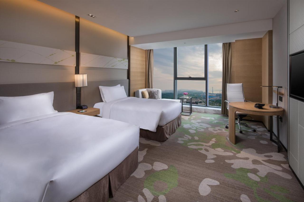 Holiday Inn Nanjing Harbour, an IHG Hotel Bagian luar foto